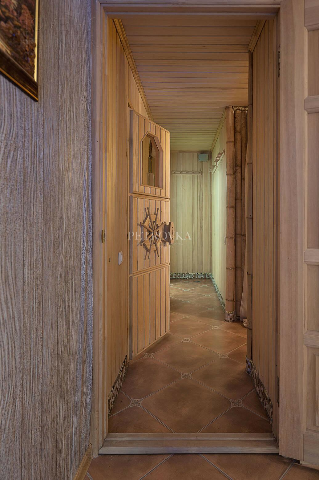 3-этажный коттедж 450 м² с отделкой
