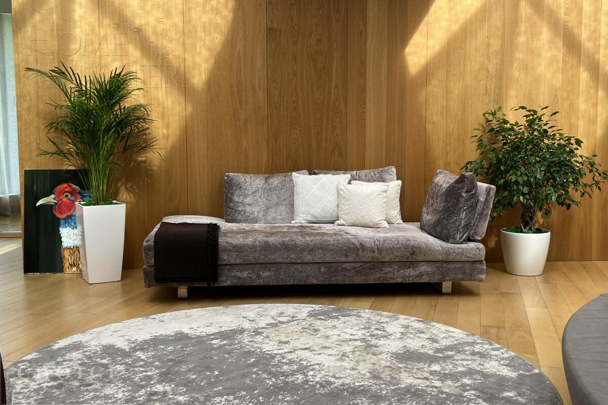 1-этажный коттедж 700 м² с отделкой