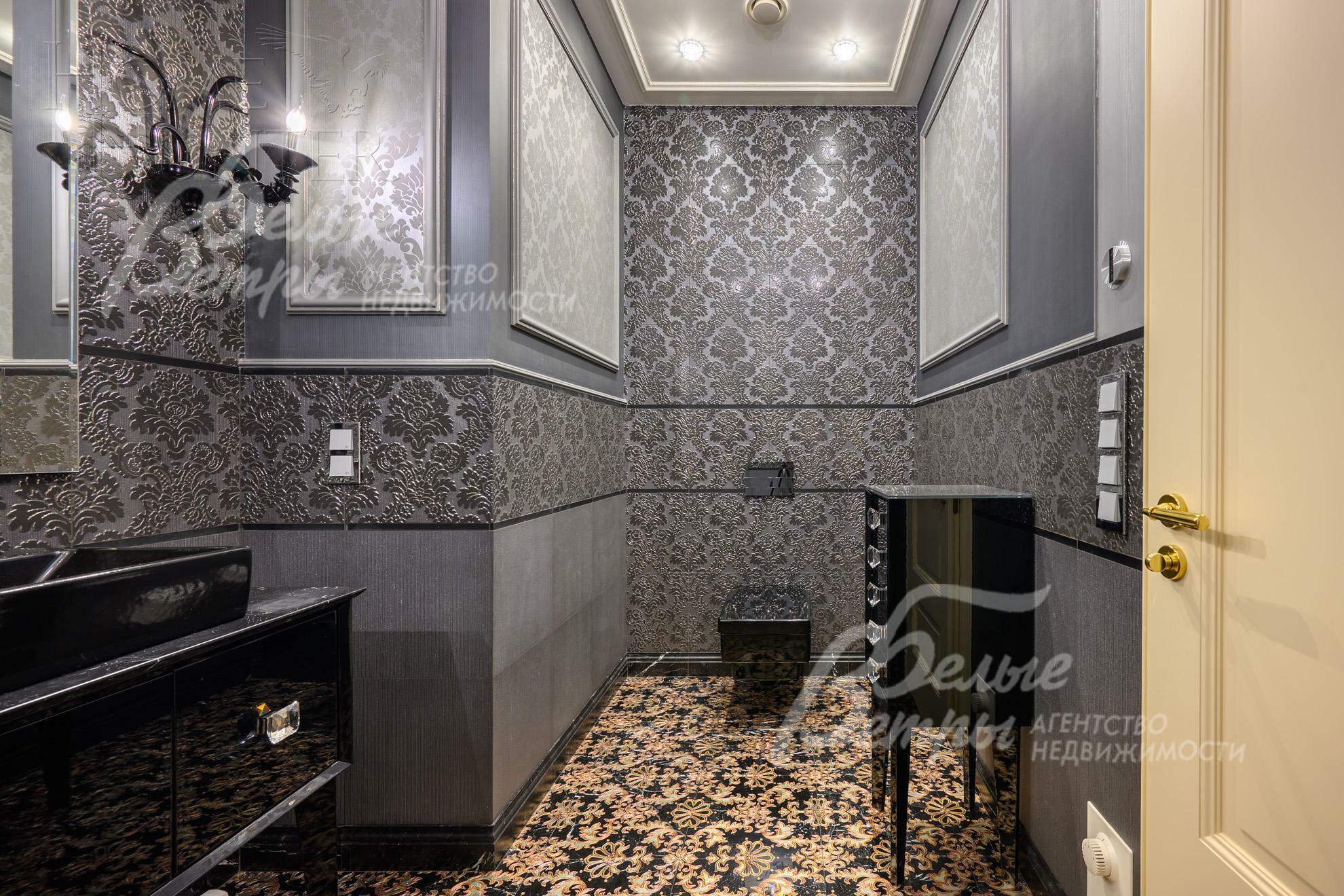 3-этажный коттедж 1 081.6 м² с отделкой