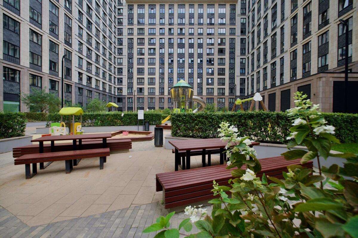 3-КОМН. КВАРТИРА С ОТДЕЛКОЙ 87.5 М² НА 4 ЭТАЖЕ