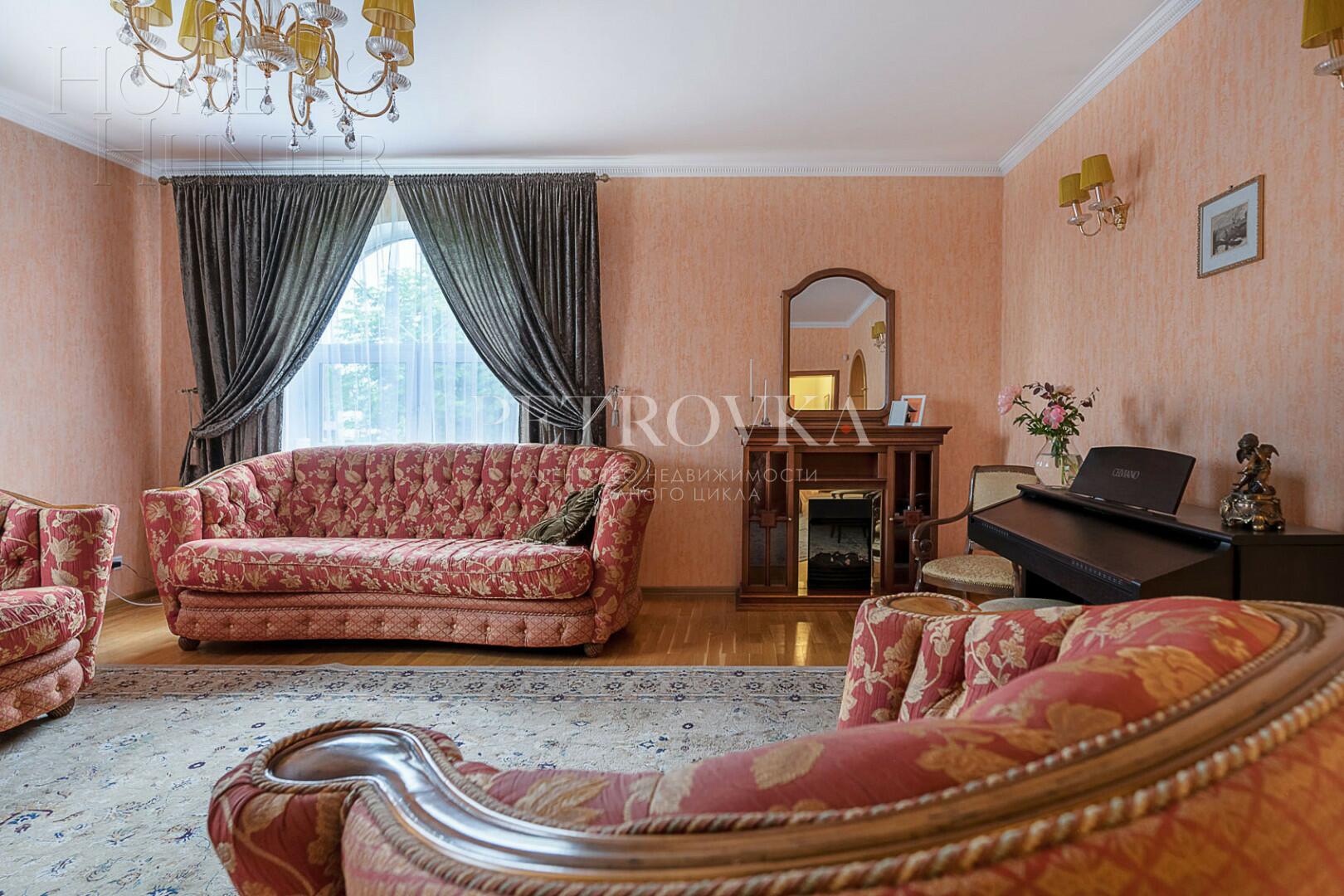 3-этажный коттедж 450 м² с отделкой