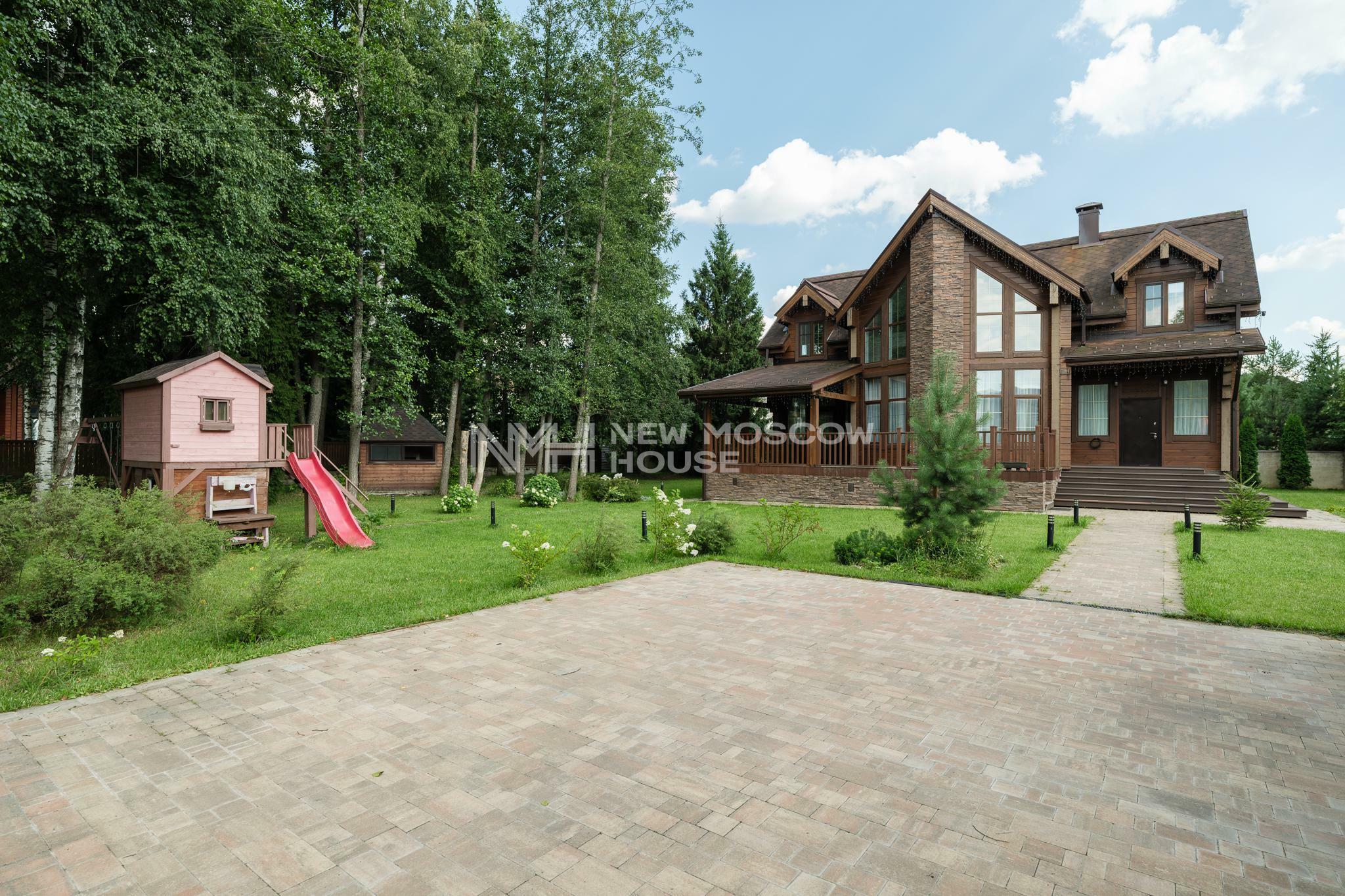 2-этажный коттедж 270 м² с отделкой