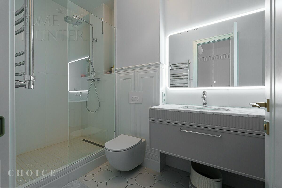 2-этажный коттедж 400 м² с отделкой