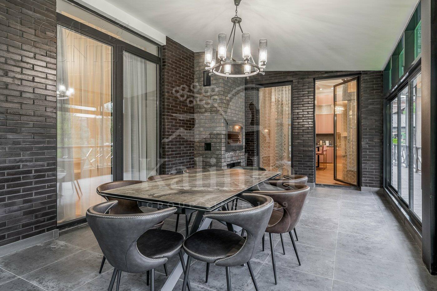 2-этажный коттедж 950 м² с отделкой