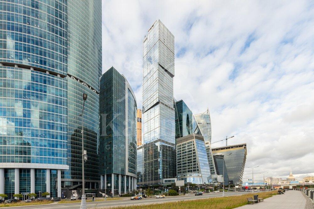 5-КОМН. АПАРТАМЕНТЫ С ОТДЕЛКОЙ 225 М² НА 24 ЭТАЖЕ