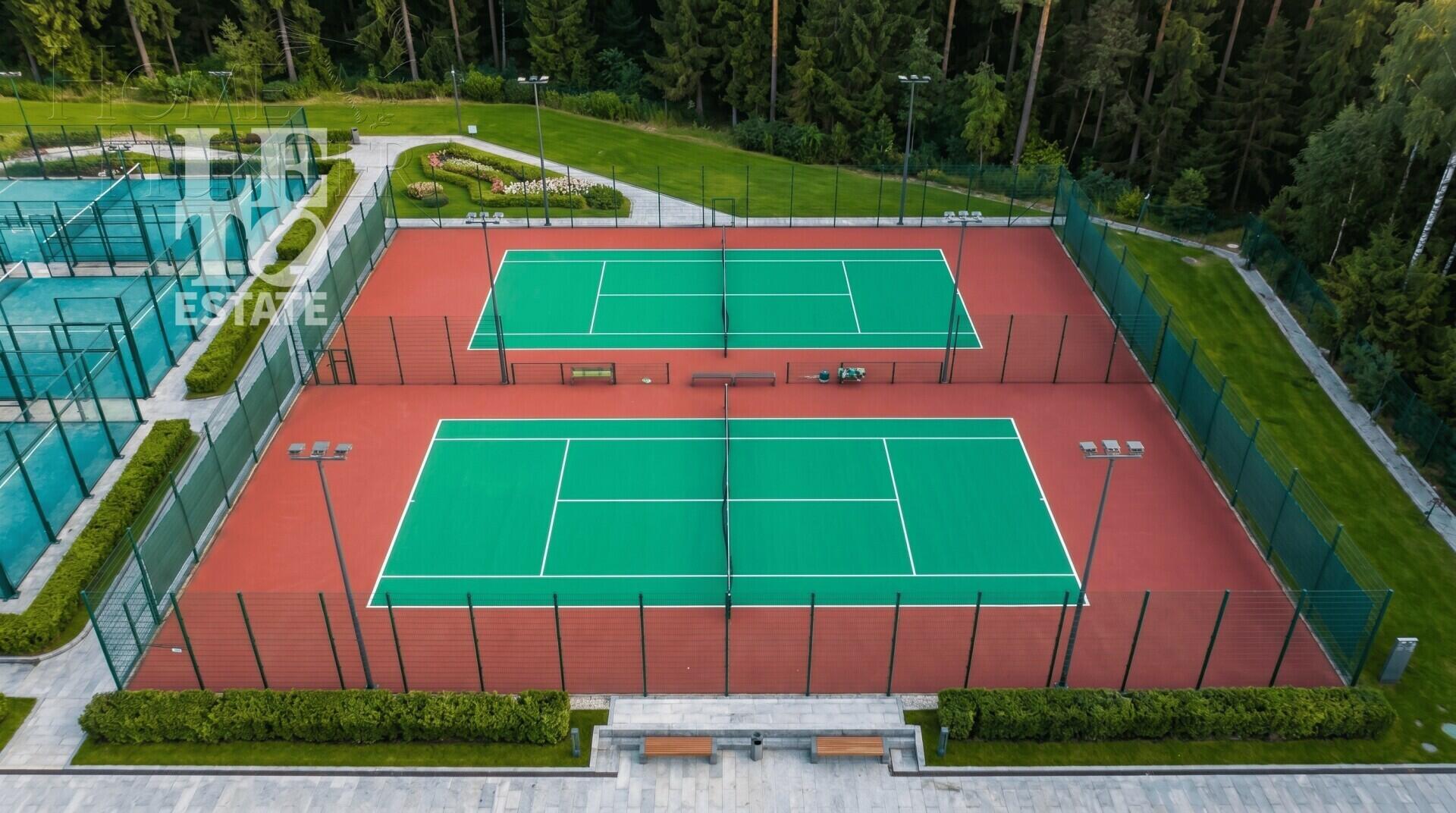 1-этажный коттедж 570 м² без отделки