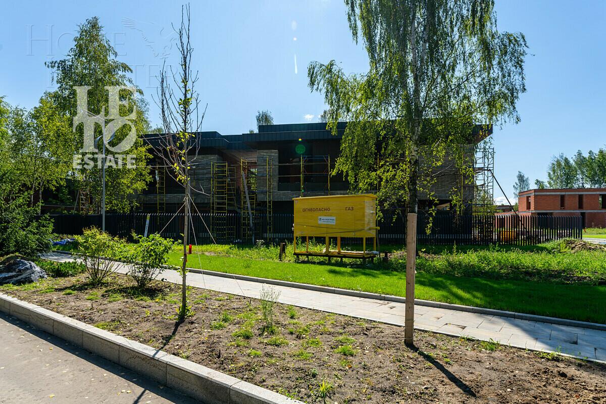 1-этажный коттедж 570 м² без отделки