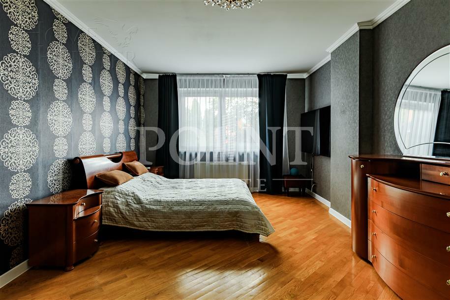 2-этажный коттедж 450 м² с отделкой