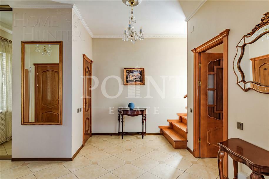 2-этажный коттедж 450 м² с отделкой