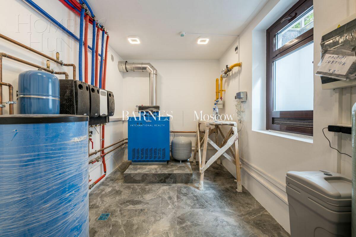 4-УРОВНЕВЫЙ ТАУНХАУС БЕЗ ОТДЕЛКИ 420 М² НА 1 ЭТАЖЕ