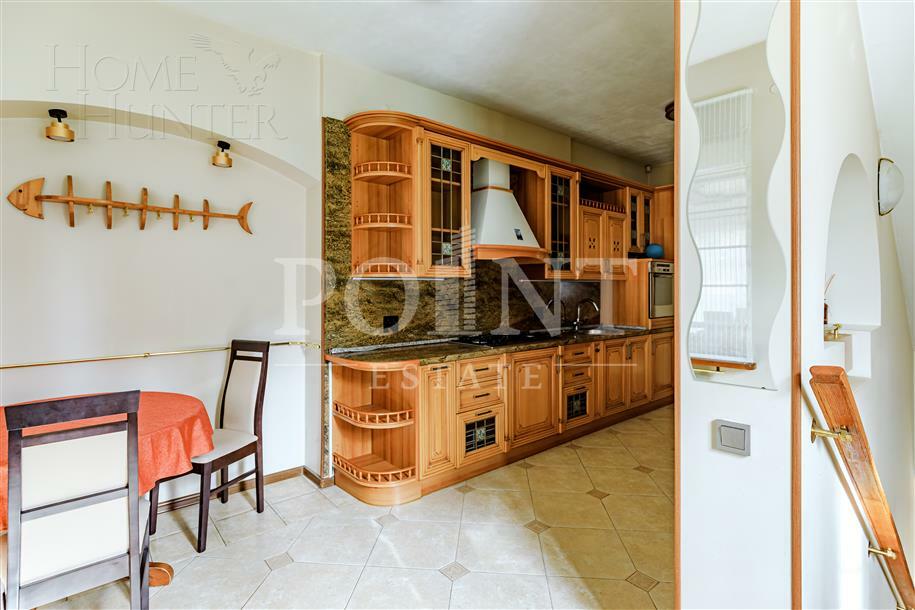 2-этажный коттедж 450 м² с отделкой