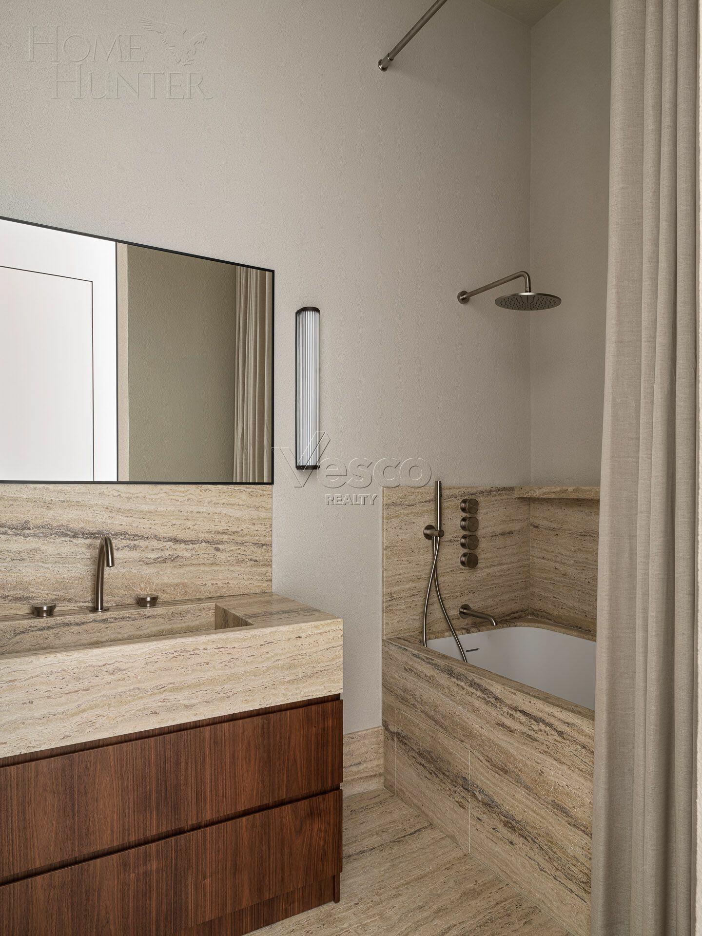 2-УРОВНЕВЫЙ ПЕНТХАУС С ОТДЕЛКОЙ 465.5 М² НА 52 ЭТАЖЕ