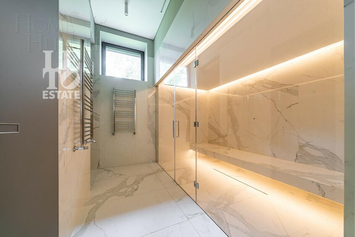 2-этажный коттедж 551.9 м² с отделкой