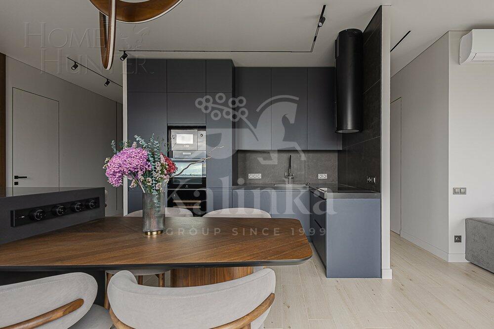 4-КОМН. КВАРТИРА С ОТДЕЛКОЙ 126.5 М² НА 38 ЭТАЖЕ