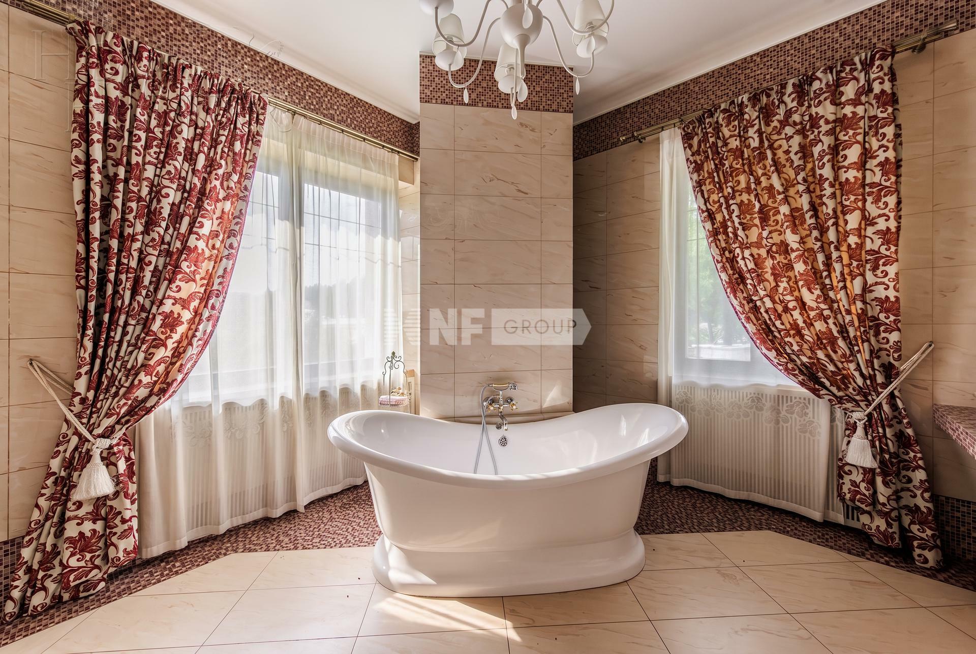2-этажный коттедж 690 м² с отделкой