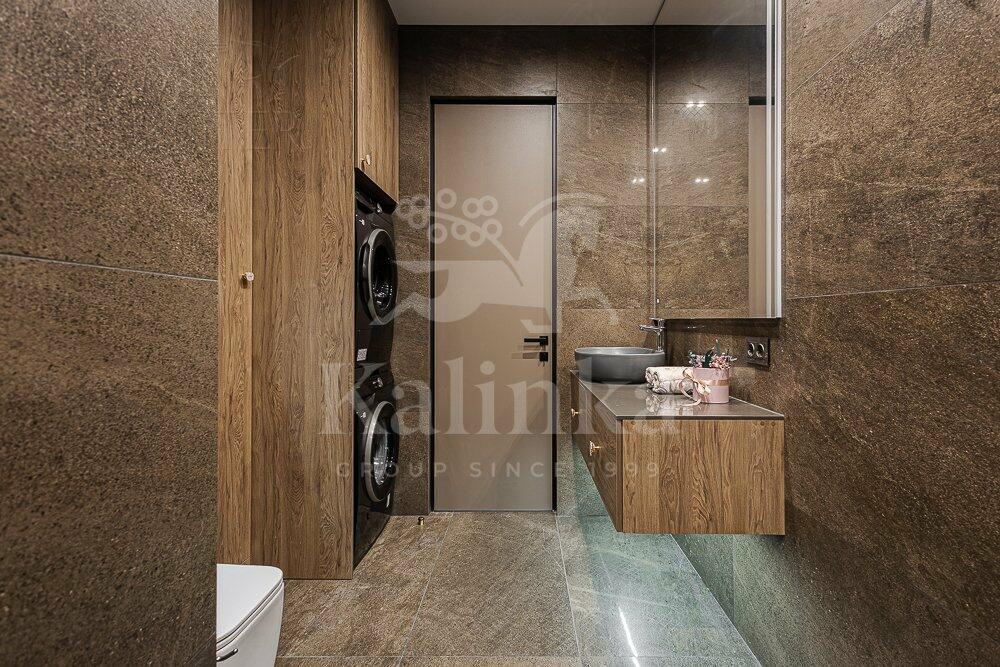 4-КОМН. КВАРТИРА С ОТДЕЛКОЙ 126.5 М² НА 38 ЭТАЖЕ