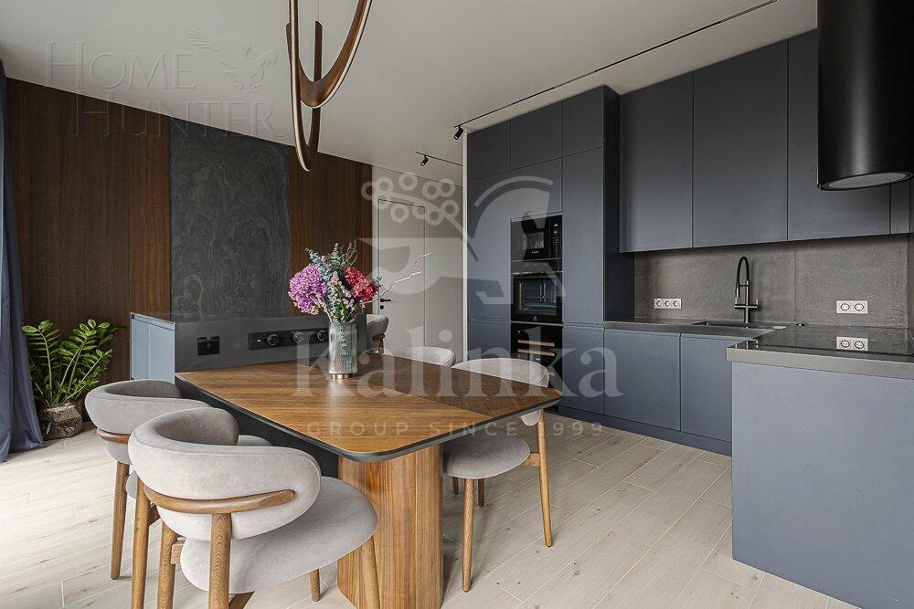 4-КОМН. КВАРТИРА С ОТДЕЛКОЙ 126.5 М² НА 38 ЭТАЖЕ