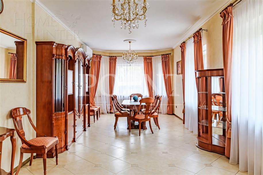 2-этажный коттедж 450 м² с отделкой