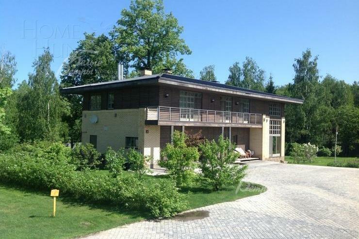 2-этажный коттедж 307 м² с отделкой