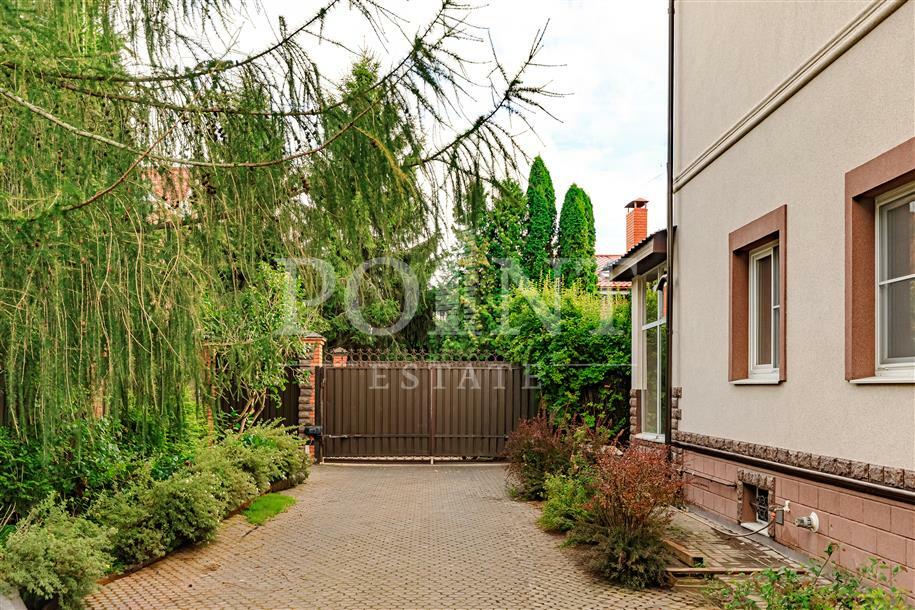 2-этажный коттедж 450 м² с отделкой