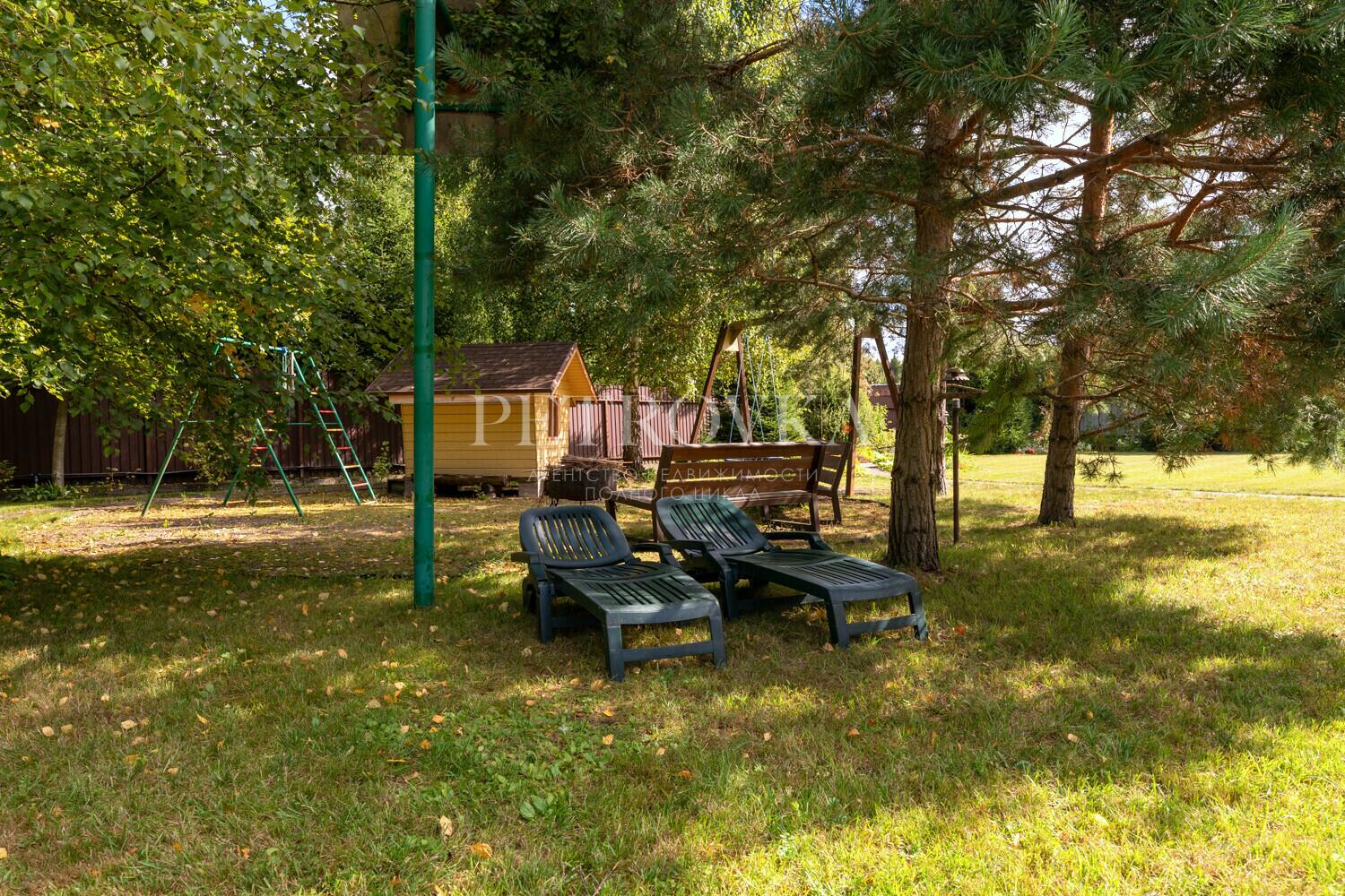 2-этажный коттедж 272.2 м² с отделкой