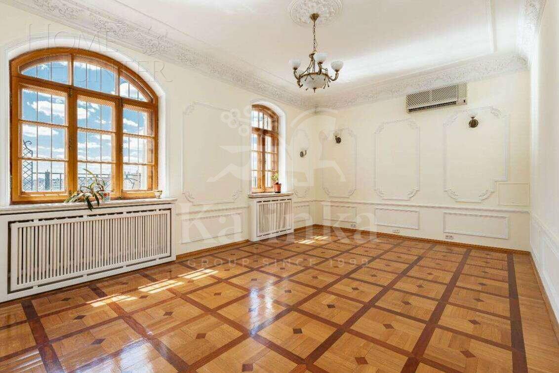 3-УРОВНЕВЫЙ ПЕНТХАУС С ОТДЕЛКОЙ 379 М² НА 7 ЭТАЖЕ
