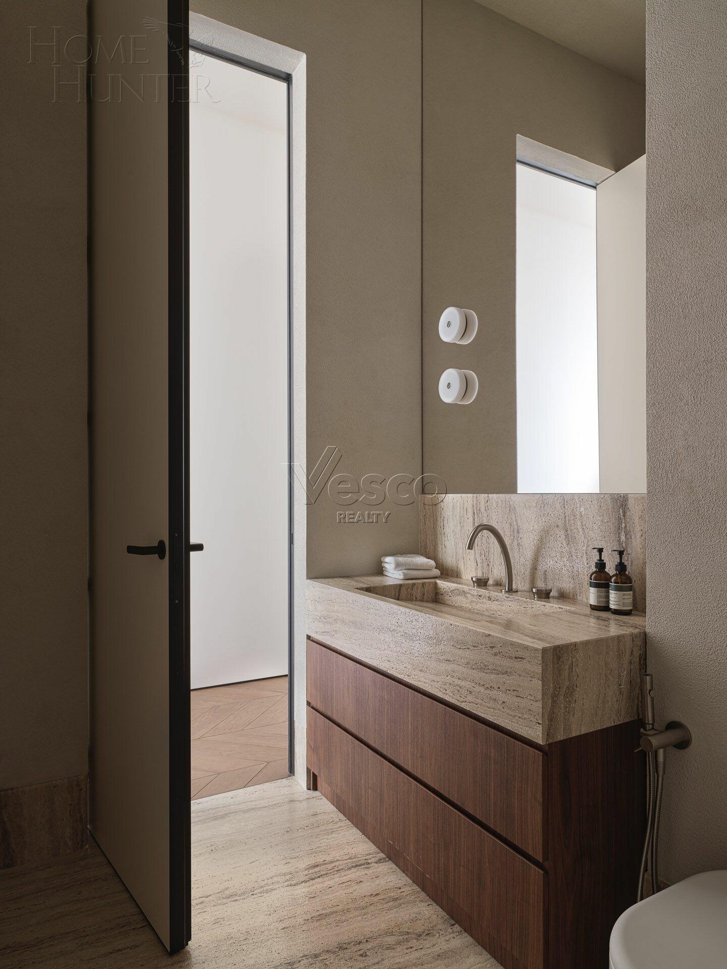 2-УРОВНЕВЫЙ ПЕНТХАУС С ОТДЕЛКОЙ 465.5 М² НА 52 ЭТАЖЕ