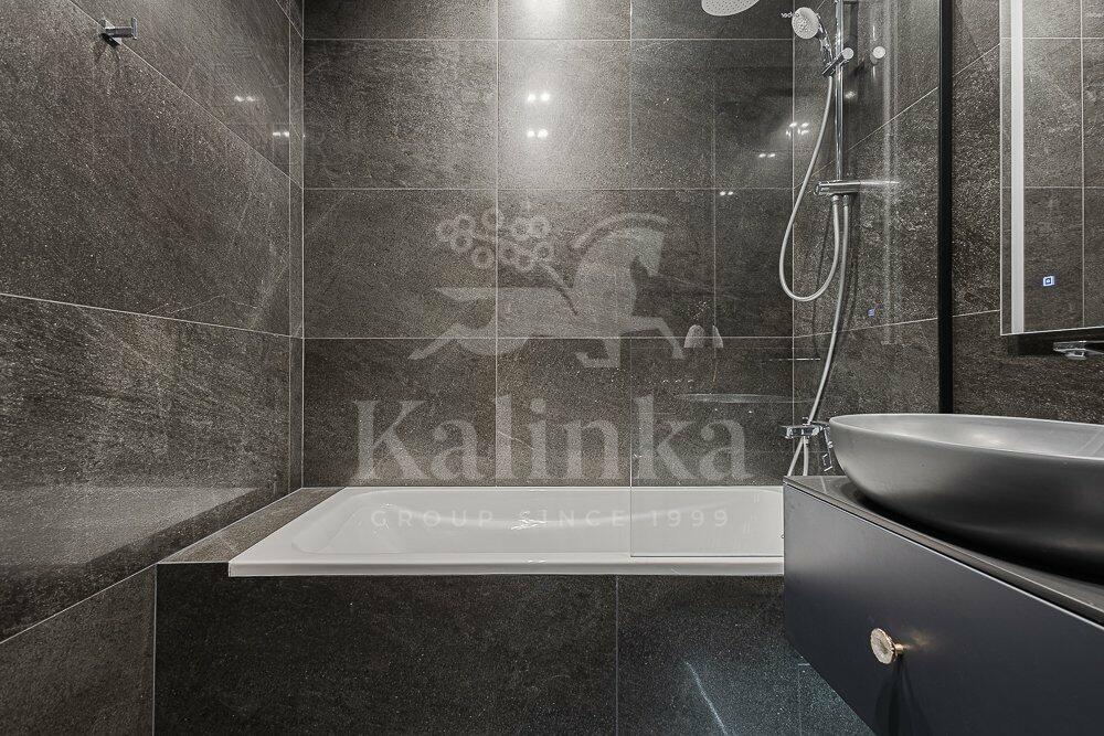4-КОМН. КВАРТИРА С ОТДЕЛКОЙ 126.5 М² НА 38 ЭТАЖЕ
