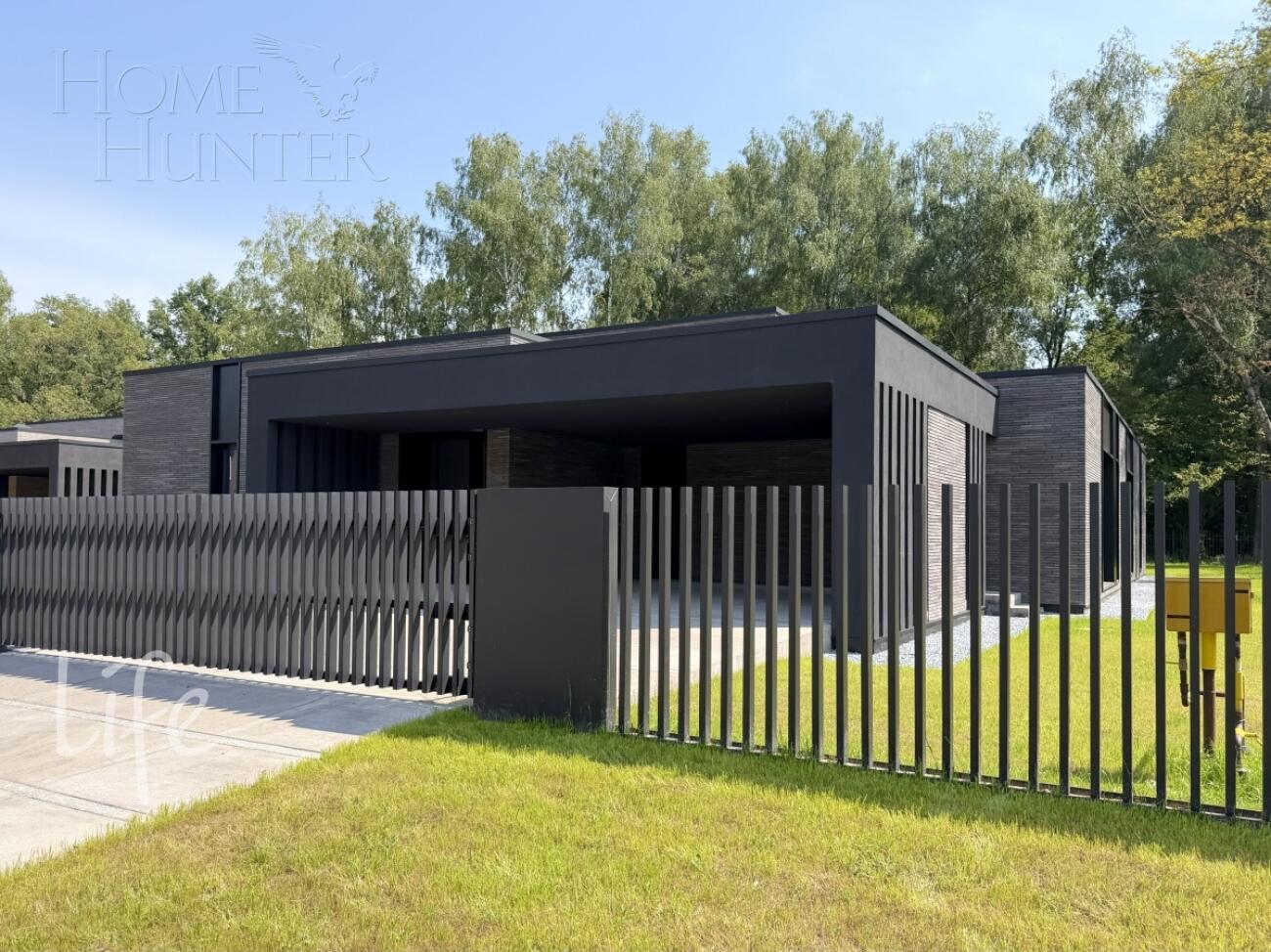 1-этажный коттедж 422 м² без отделки