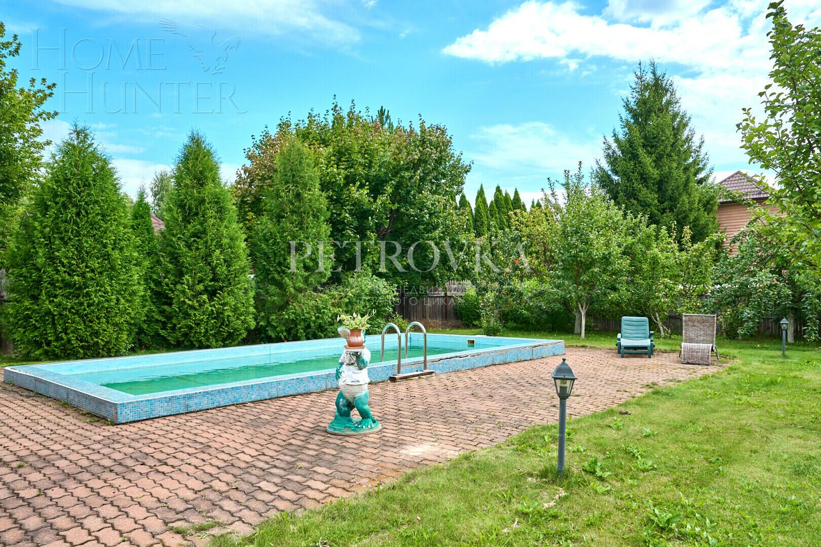 3-этажный коттедж 680.4 м² с отделкой