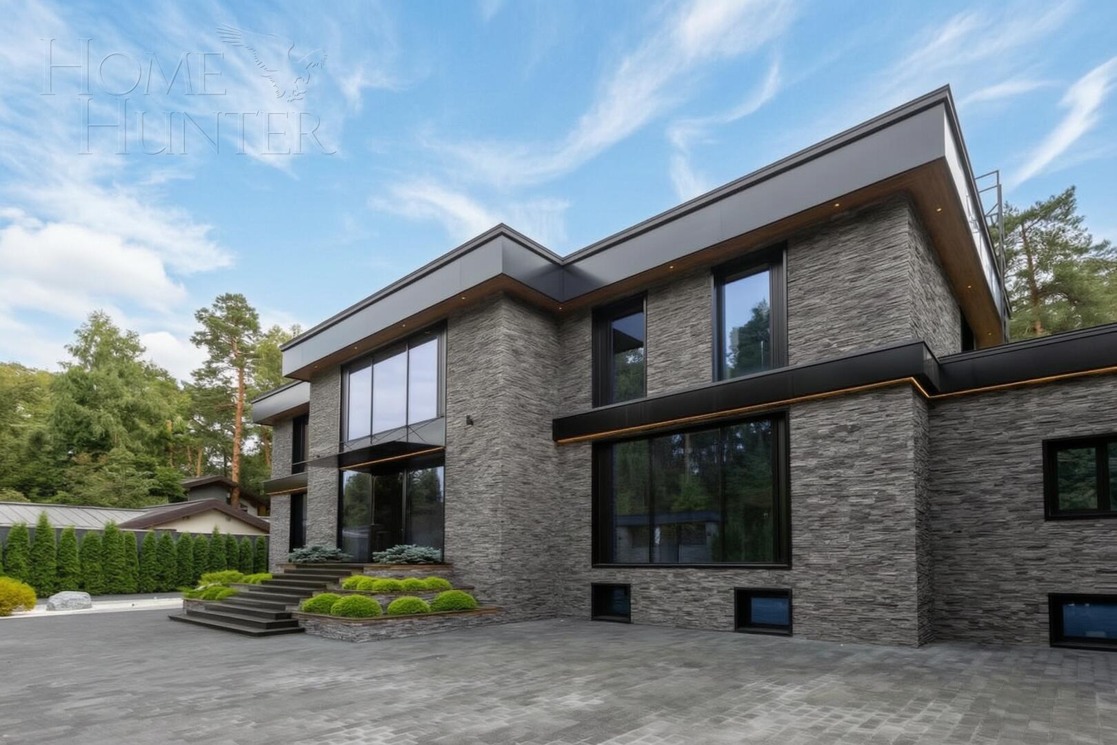 1-этажный коттедж 1 700 м² без отделки