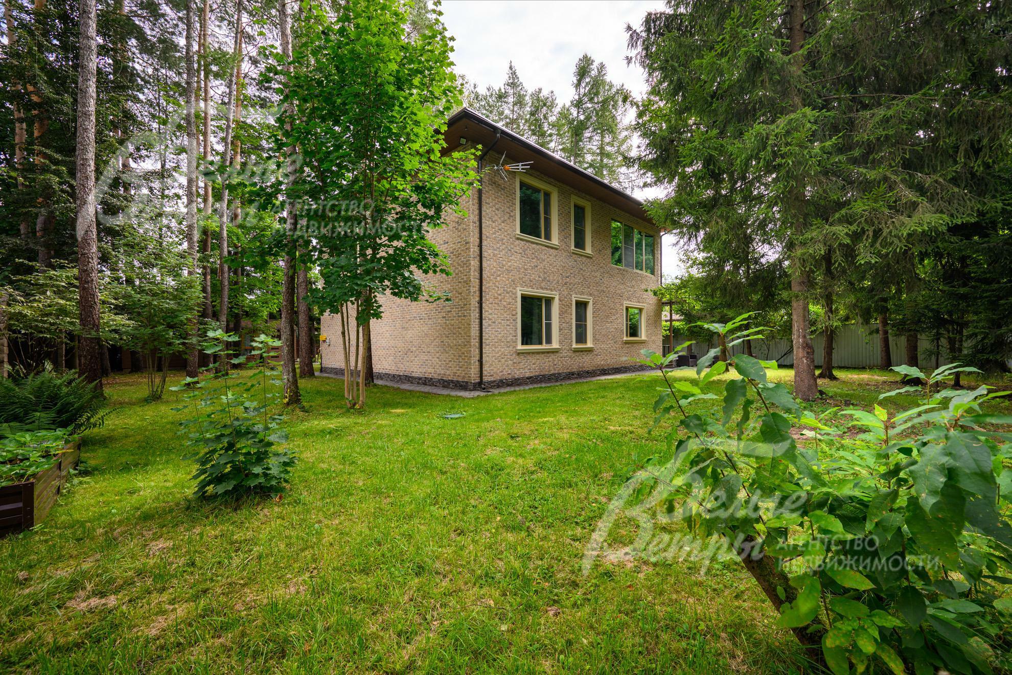 2-этажный коттедж 337 м² с отделкой