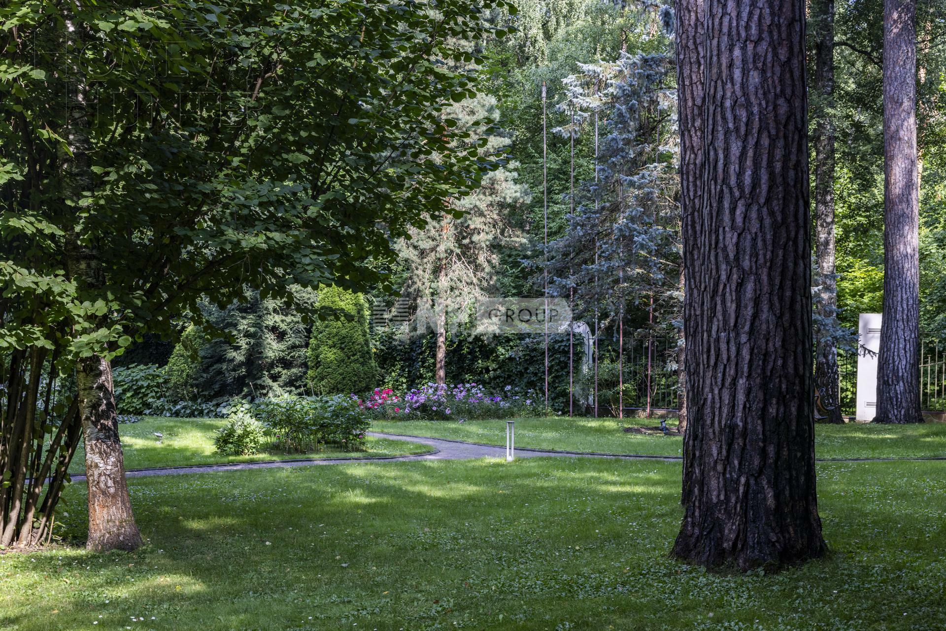Участок 53 сот. в охраняемом поселке