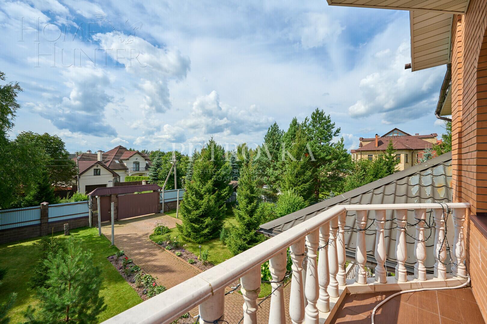 3-этажный коттедж 680.4 м² с отделкой