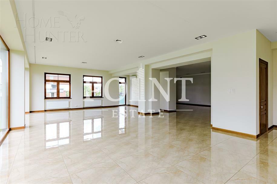 2-этажный коттедж 900 м² с отделкой