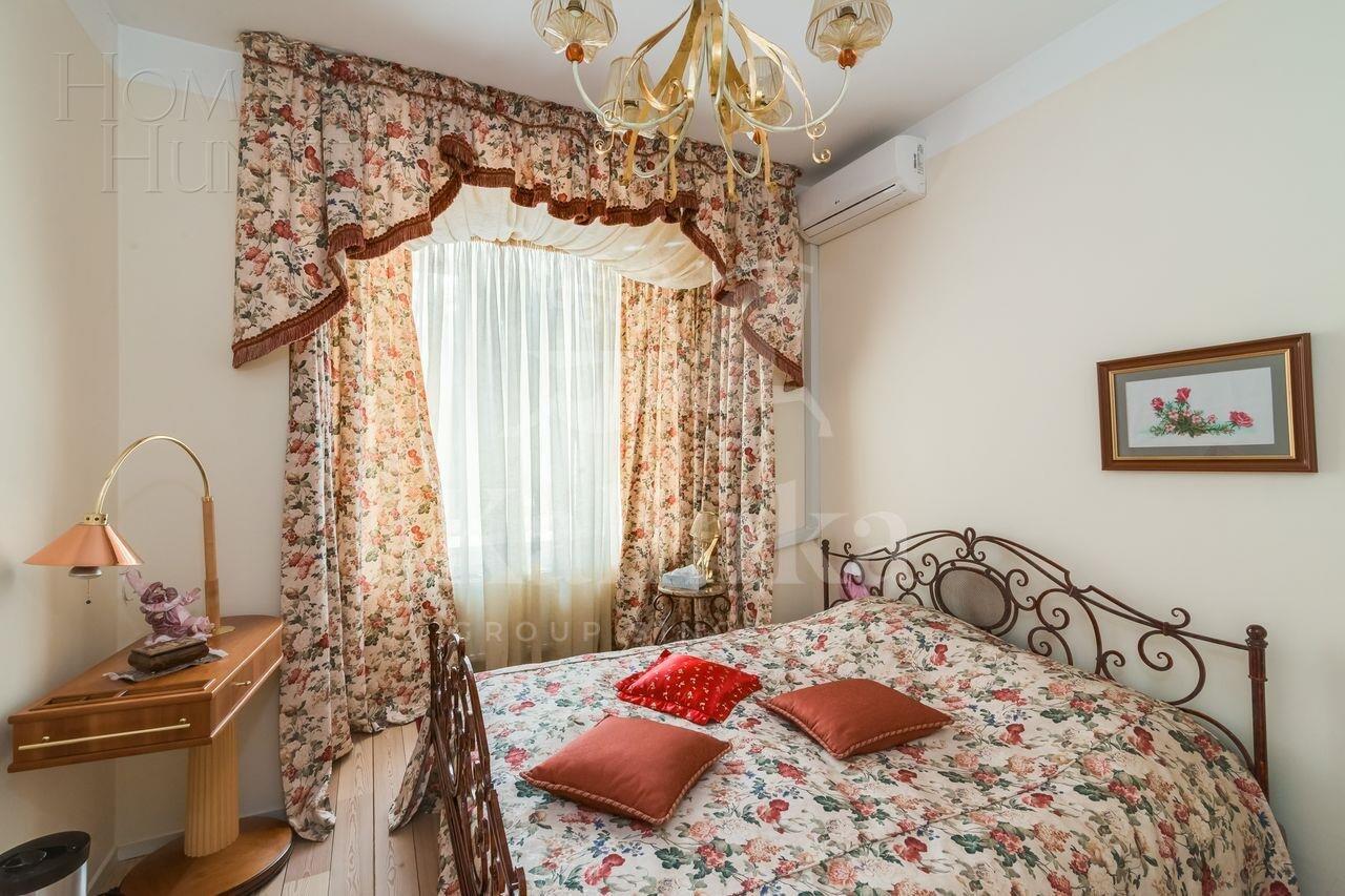 2-этажный коттедж 500 м² с отделкой