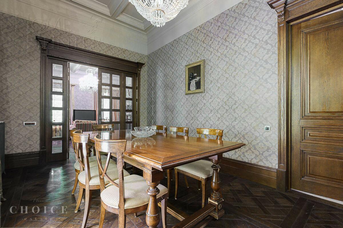2-этажный коттедж 628 м² с отделкой
