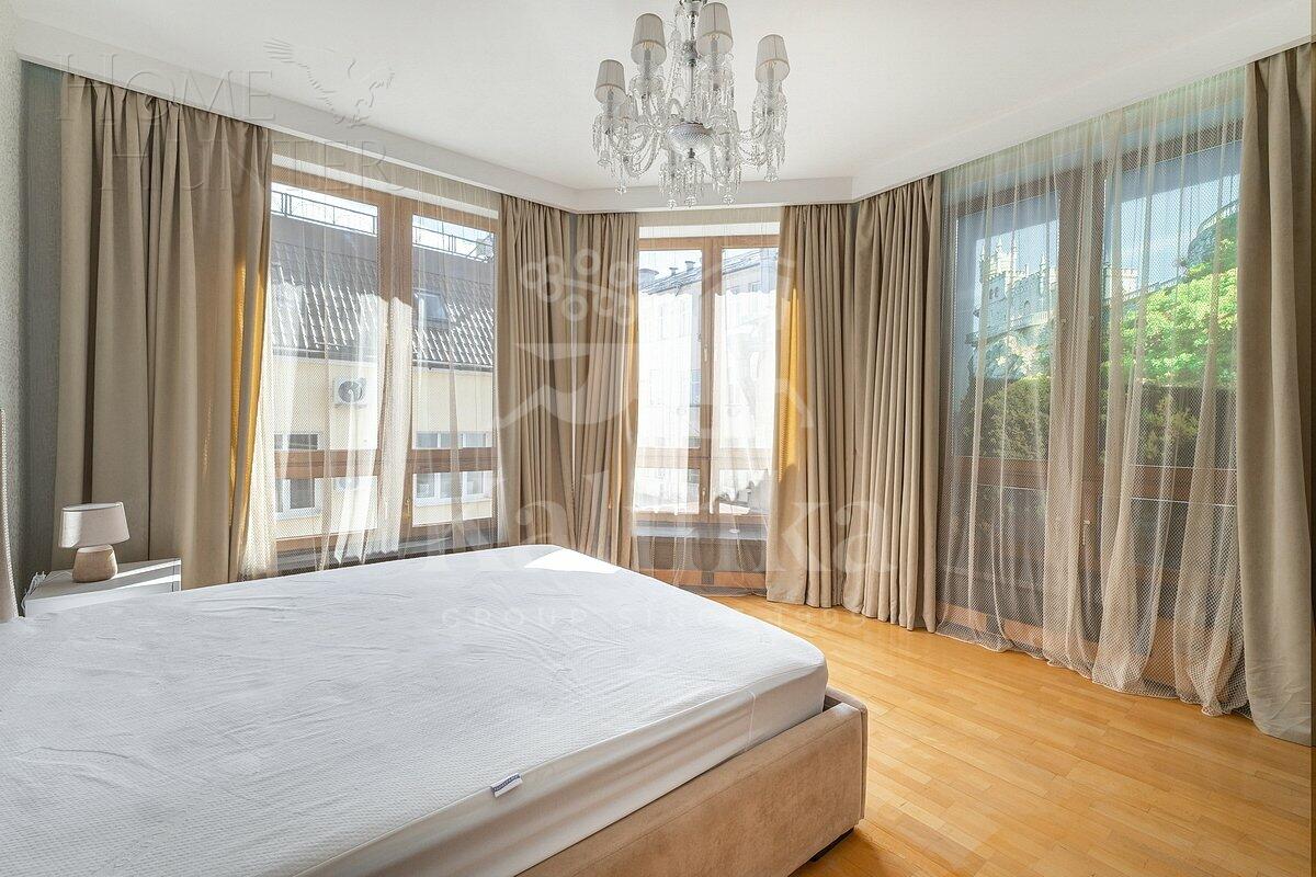 3-КОМН. КВАРТИРА С ОТДЕЛКОЙ 135 М² НА 3 ЭТАЖЕ