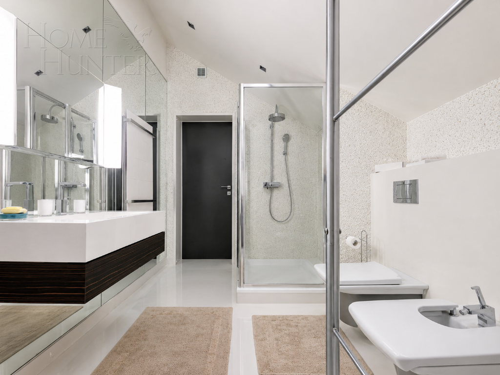2-этажный коттедж 1 250 м² с отделкой