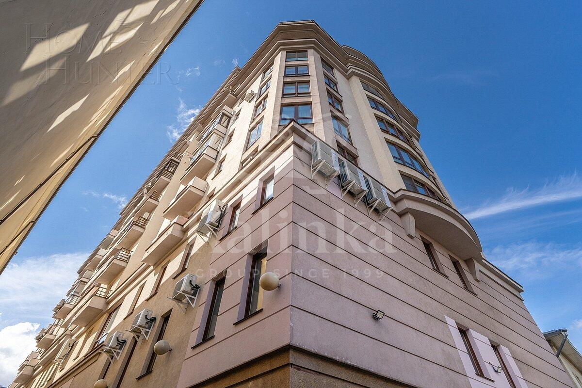 3-КОМН. КВАРТИРА С ОТДЕЛКОЙ 135 М² НА 3 ЭТАЖЕ