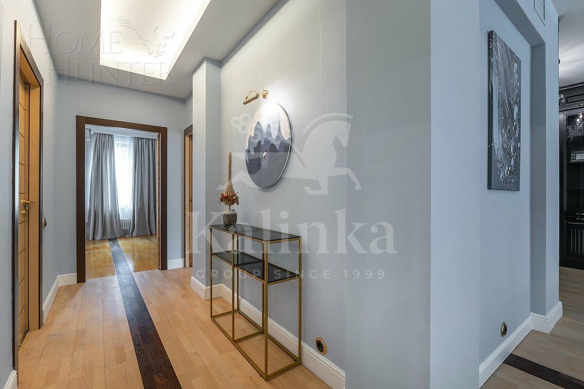 3-КОМН. КВАРТИРА С ОТДЕЛКОЙ 135 М² НА 3 ЭТАЖЕ