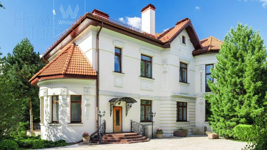 3-этажный коттедж 2 235 м² с отделкой