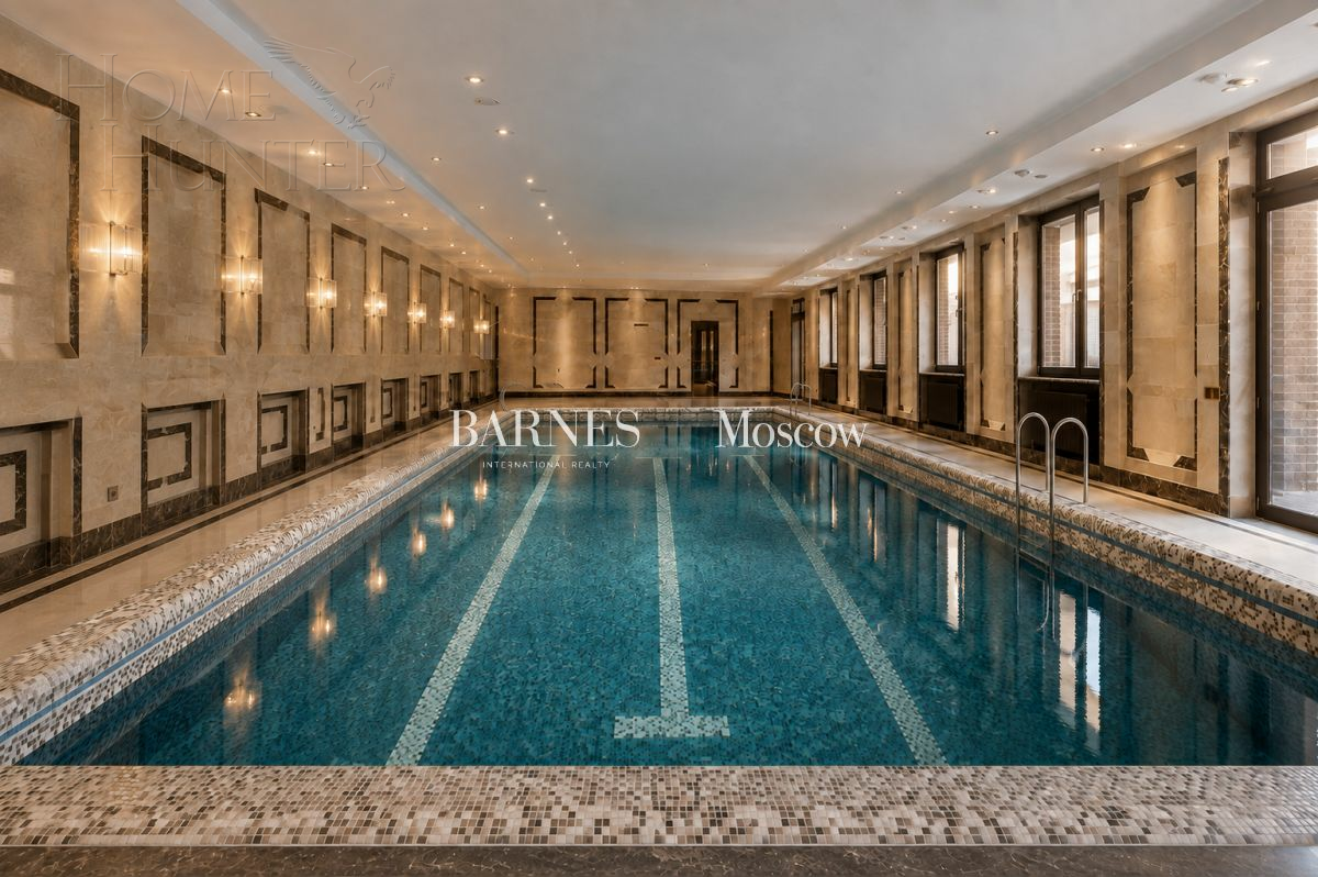 2-этажный коттедж 1 800 м² с отделкой