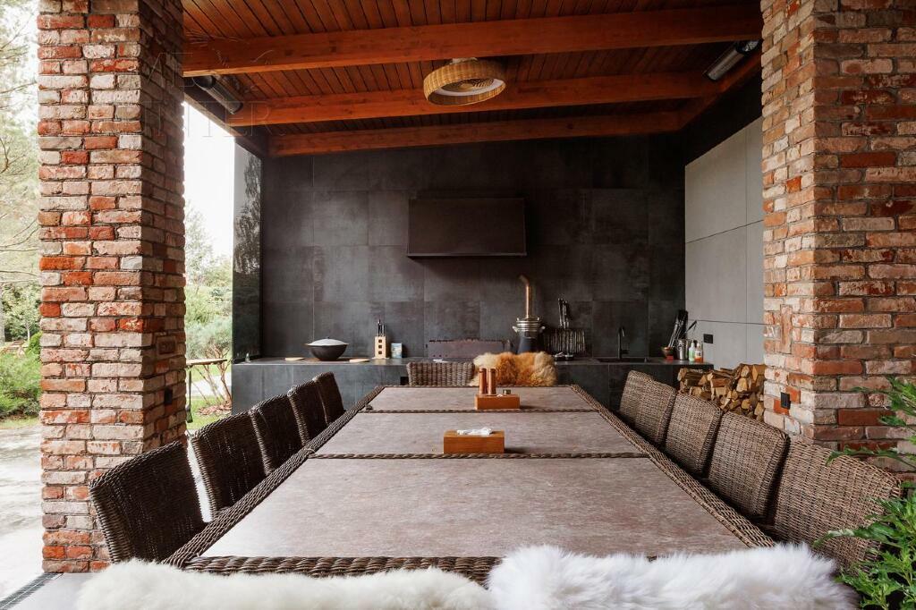 2-этажный коттедж 974.2 м² с отделкой