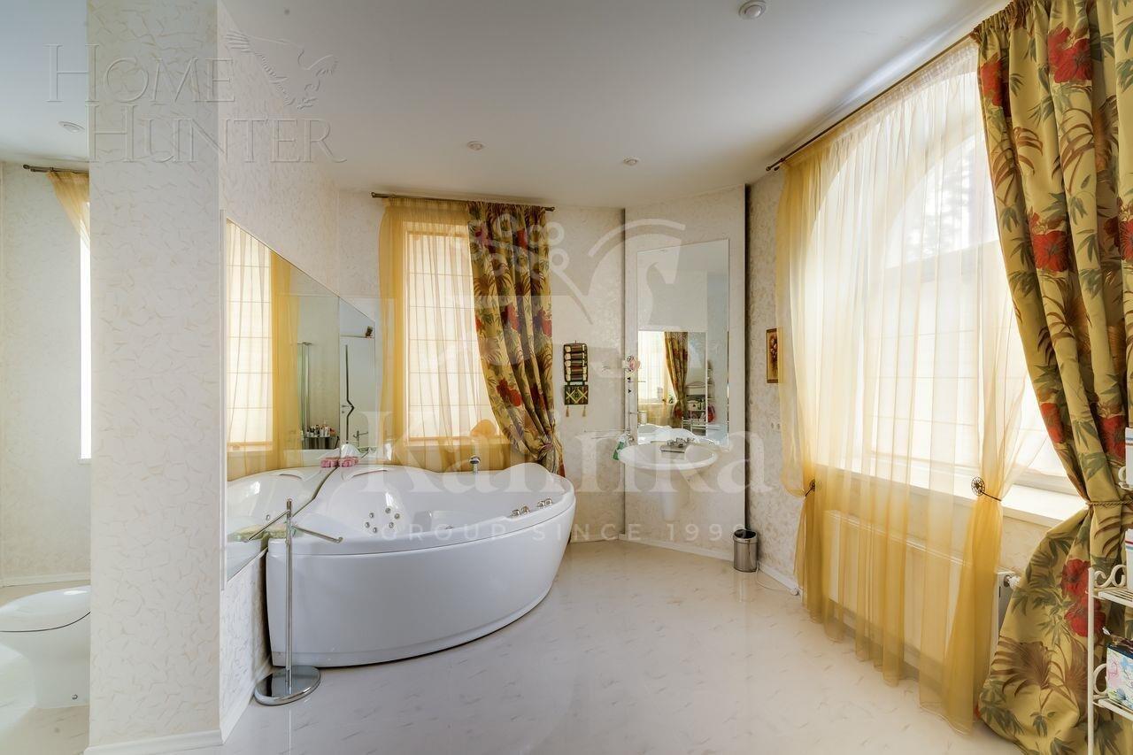 2-этажный коттедж 500 м² с отделкой