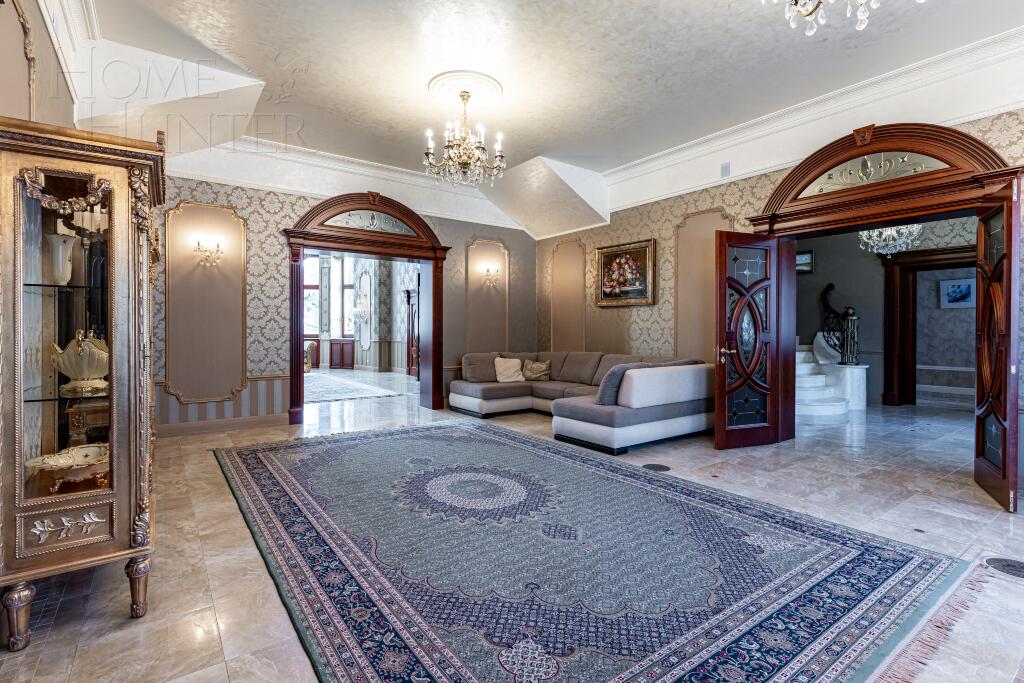 3-этажный коттедж 2 235 м² с отделкой