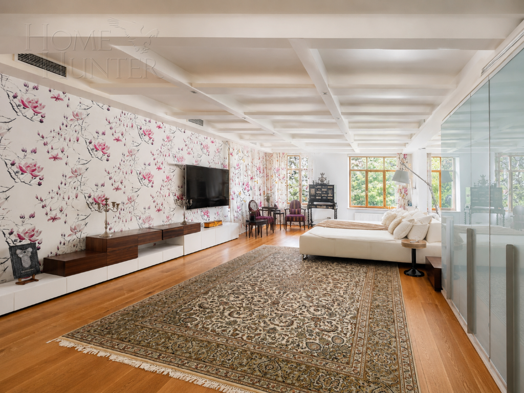 2-этажный коттедж 1 250 м² с отделкой