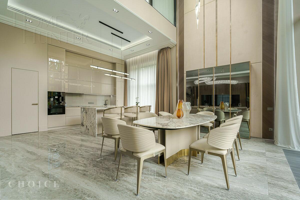 2-этажный коттедж 1 050 м² с отделкой