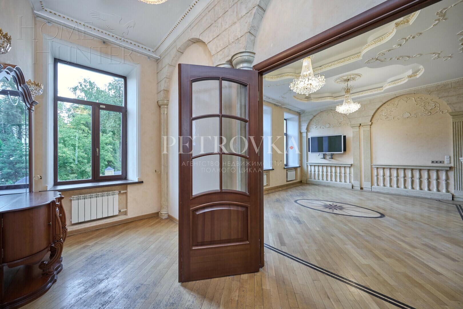 4-КОМН. КВАРТИРА С ОТДЕЛКОЙ 131.7 М² НА 2 ЭТАЖЕ