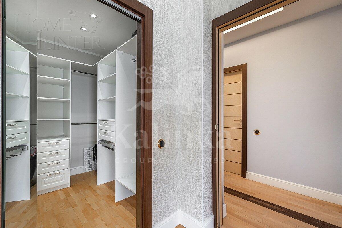 3-КОМН. КВАРТИРА С ОТДЕЛКОЙ 135 М² НА 3 ЭТАЖЕ